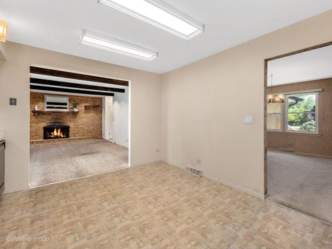 Tiny photo for 10s240 Hampshire Lane W, Willowbrook, IL 60527 (MLS # 12655351)