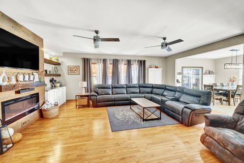 Tiny photo for 10405 S Christiana Avenue, Chicago, IL 60655 (MLS # 12510256)