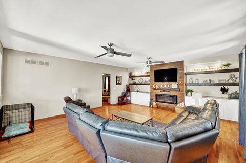 Tiny photo for 10405 S Christiana Avenue, Chicago, IL 60655 (MLS # 12510256)