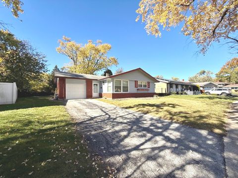 Tiny photo for 17206 Elm Drive, Hazel Crest, IL 60429 (MLS # 12511446)
