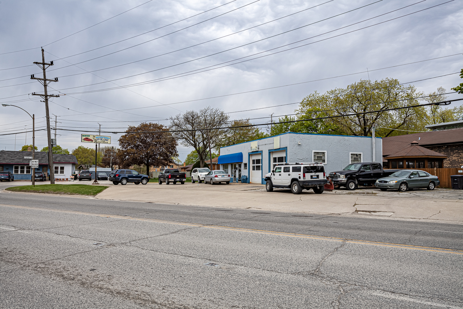 8418 Joliet Road