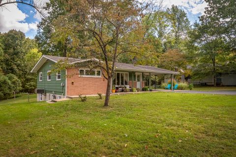 Tiny photo for 3453 S Illinois Avenue, Carbondale, IL 62903 (MLS # 12567290)