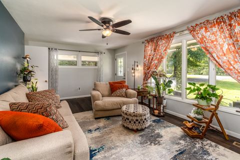 Tiny photo for 3453 S Illinois Avenue, Carbondale, IL 62903 (MLS # 12567290)