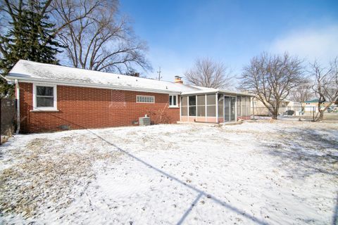 Tiny photo for 85 N 2750w Road, Kankakee, IL 60901 (MLS # 12544683)