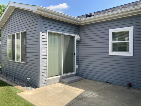 Tiny photo for 1542 Meadow View Lane, Grayslake, IL 60030 (MLS # 12602390)