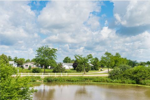 Tiny photo for 1542 Meadow View Lane, Grayslake, IL 60030 (MLS # 12602390)