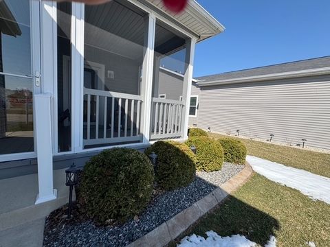 Tiny photo for 1542 Meadow View Lane, Grayslake, IL 60030 (MLS # 12602390)