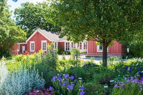 Tiny photo for 1542 Meadow View Lane, Grayslake, IL 60030 (MLS # 12602390)