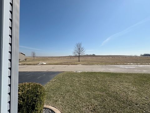 Tiny photo for 1542 Meadow View Lane, Grayslake, IL 60030 (MLS # 12602390)