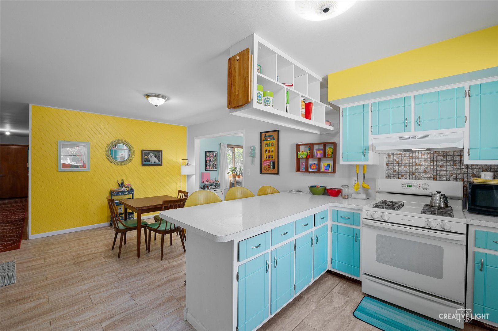 200 Snow Street
