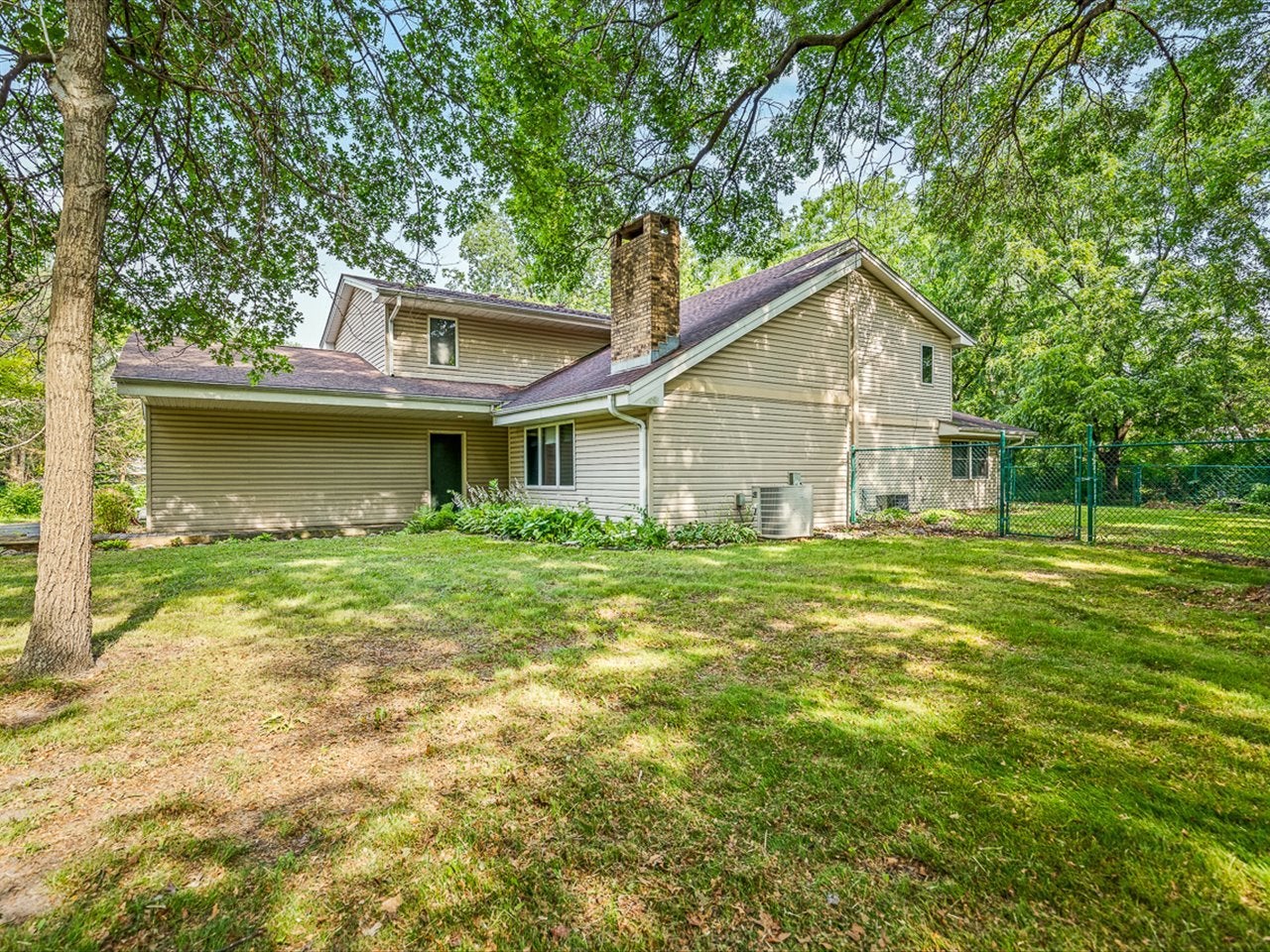 6538 Coach Lite Court
