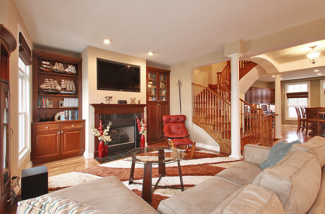 1813 Admiral Court