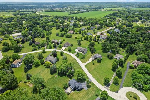 Tiny photo for 5N587 Prairie Springs Drive, St. Charles, IL 60175 (MLS # 12529337)