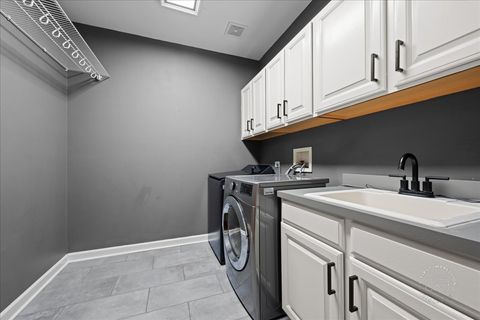 Tiny photo for 5N587 Prairie Springs Drive, St. Charles, IL 60175 (MLS # 12529337)