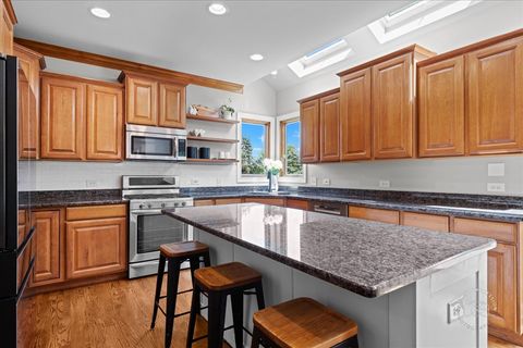 Tiny photo for 5N587 Prairie Springs Drive, St. Charles, IL 60175 (MLS # 12529337)