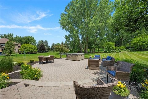 Tiny photo for 5N587 Prairie Springs Drive, St. Charles, IL 60175 (MLS # 12529337)