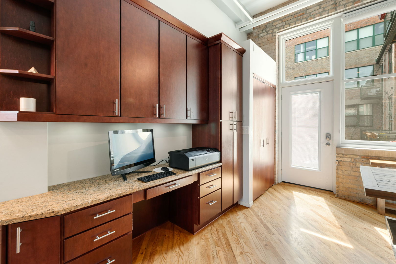 601 Linden Place 121