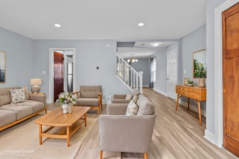 Tiny photo for 16637 W Brockman Avenue, Lincolnshire, IL 60069 (MLS # 12508740)