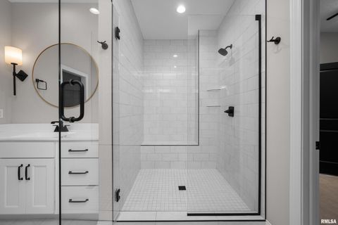 Tiny photo for 5188 S RICHMOND Circle, Bettendorf, IA 52722 (MLS # QC4269634)