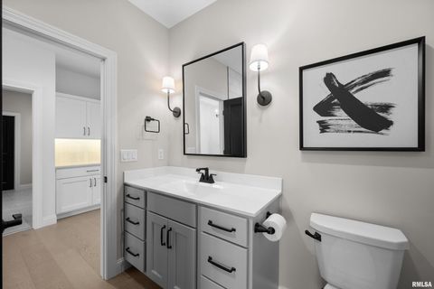 Tiny photo for 5188 S RICHMOND Circle, Bettendorf, IA 52722 (MLS # QC4269634)