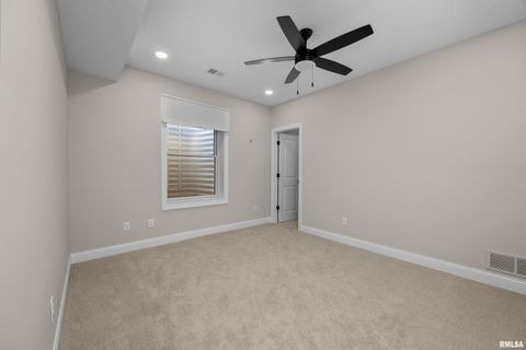 Tiny photo for 5188 S RICHMOND Circle, Bettendorf, IA 52722 (MLS # QC4269634)