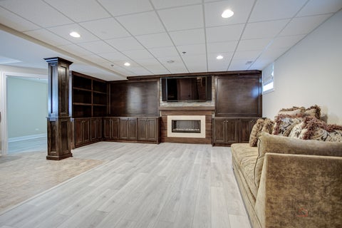 Tiny photo for 634 E Sunnyside Avenue, Libertyville, IL 60048 (MLS # 12693193)