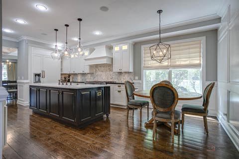Tiny photo for 634 E Sunnyside Avenue, Libertyville, IL 60048 (MLS # 12693193)