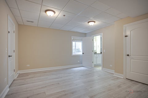 Tiny photo for 634 E Sunnyside Avenue, Libertyville, IL 60048 (MLS # 12693193)