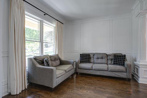 Tiny photo for 634 E Sunnyside Avenue, Libertyville, IL 60048 (MLS # 12693193)