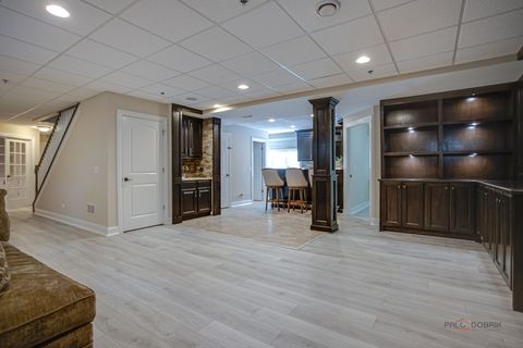 Tiny photo for 634 E Sunnyside Avenue, Libertyville, IL 60048 (MLS # 12693193)