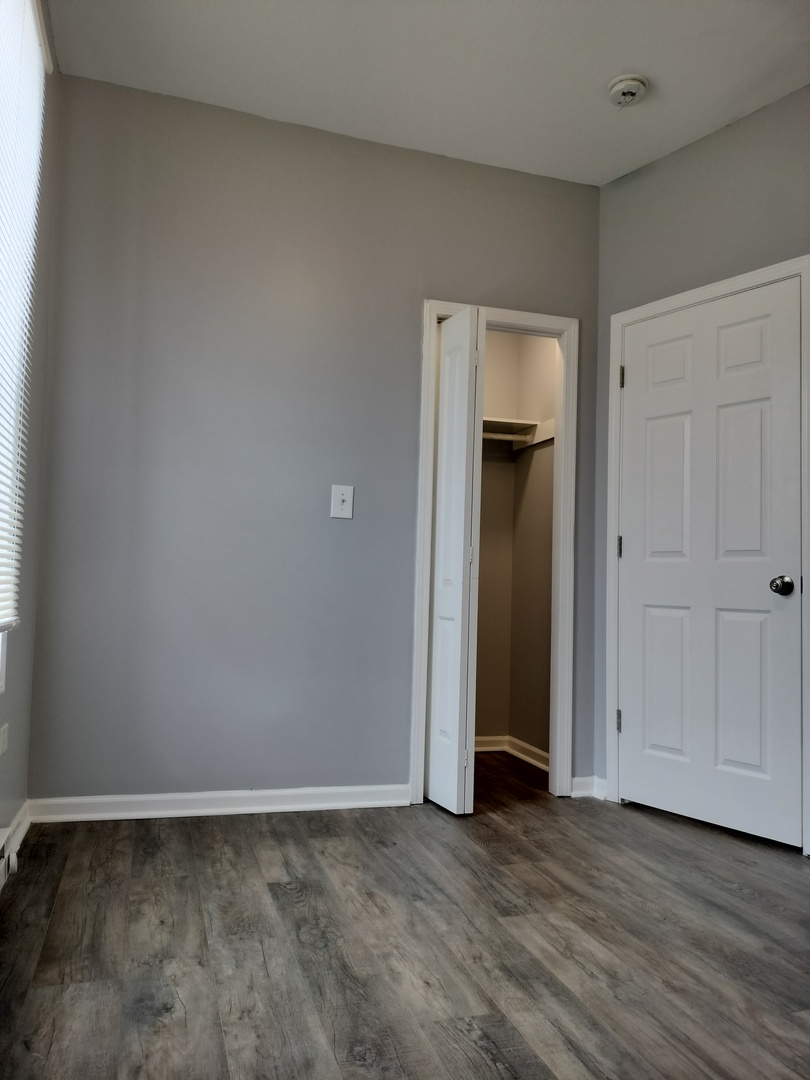 6601 S Green Street 823-2