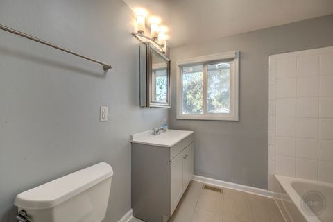 Tiny photo for 1601 Kingston Lane, Schaumburg, IL 60193 (MLS # 12519777)