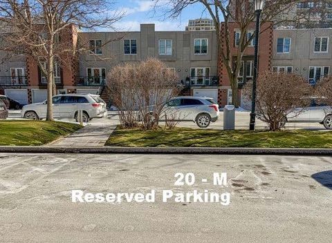 Tiny photo for 20 W 15th Street #M, Chicago, IL 60605 (MLS # 12555873)