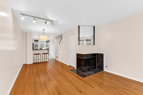 Tiny photo for 20 W 15th Street #M, Chicago, IL 60605 (MLS # 12555873)