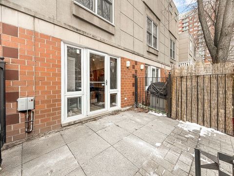 Tiny photo for 20 W 15th Street #M, Chicago, IL 60605 (MLS # 12555873)