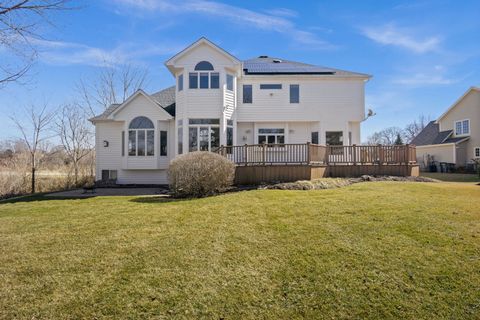 Tiny photo for 841 Black Walnut Drive, Sugar Grove, IL 60554 (MLS # 12589715)