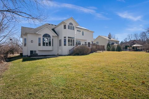Tiny photo for 841 Black Walnut Drive, Sugar Grove, IL 60554 (MLS # 12589715)