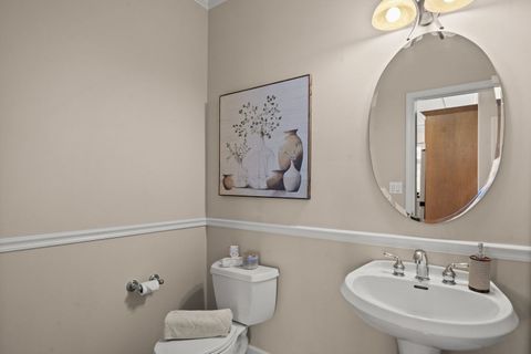 Tiny photo for 841 Black Walnut Drive, Sugar Grove, IL 60554 (MLS # 12589715)