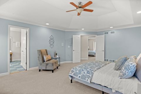 Tiny photo for 841 Black Walnut Drive, Sugar Grove, IL 60554 (MLS # 12589715)