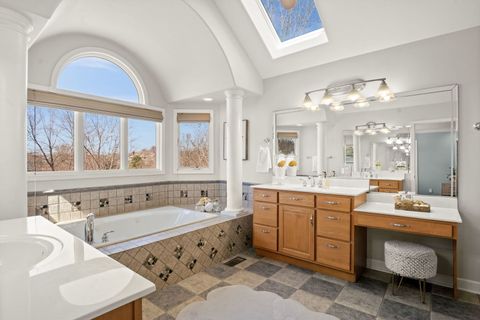 Tiny photo for 841 Black Walnut Drive, Sugar Grove, IL 60554 (MLS # 12589715)