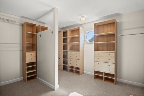 Tiny photo for 841 Black Walnut Drive, Sugar Grove, IL 60554 (MLS # 12589715)