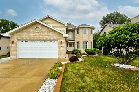 A home in Oak Forest