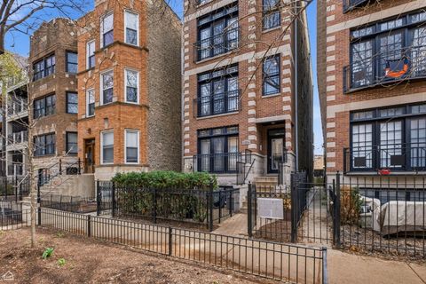 Photo of 3537 N Reta Avenue #2, Chicago, IL 60657 (MLS # 12617266)