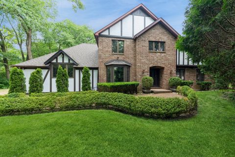 Single Family Residence in Waukegan IL 2220 Hawthorne Lane.jpg