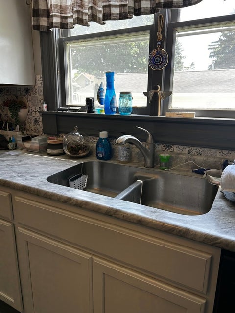 Tiny photo for 405 8th Street, Mendota, IL 61342 (MLS # 12685652)