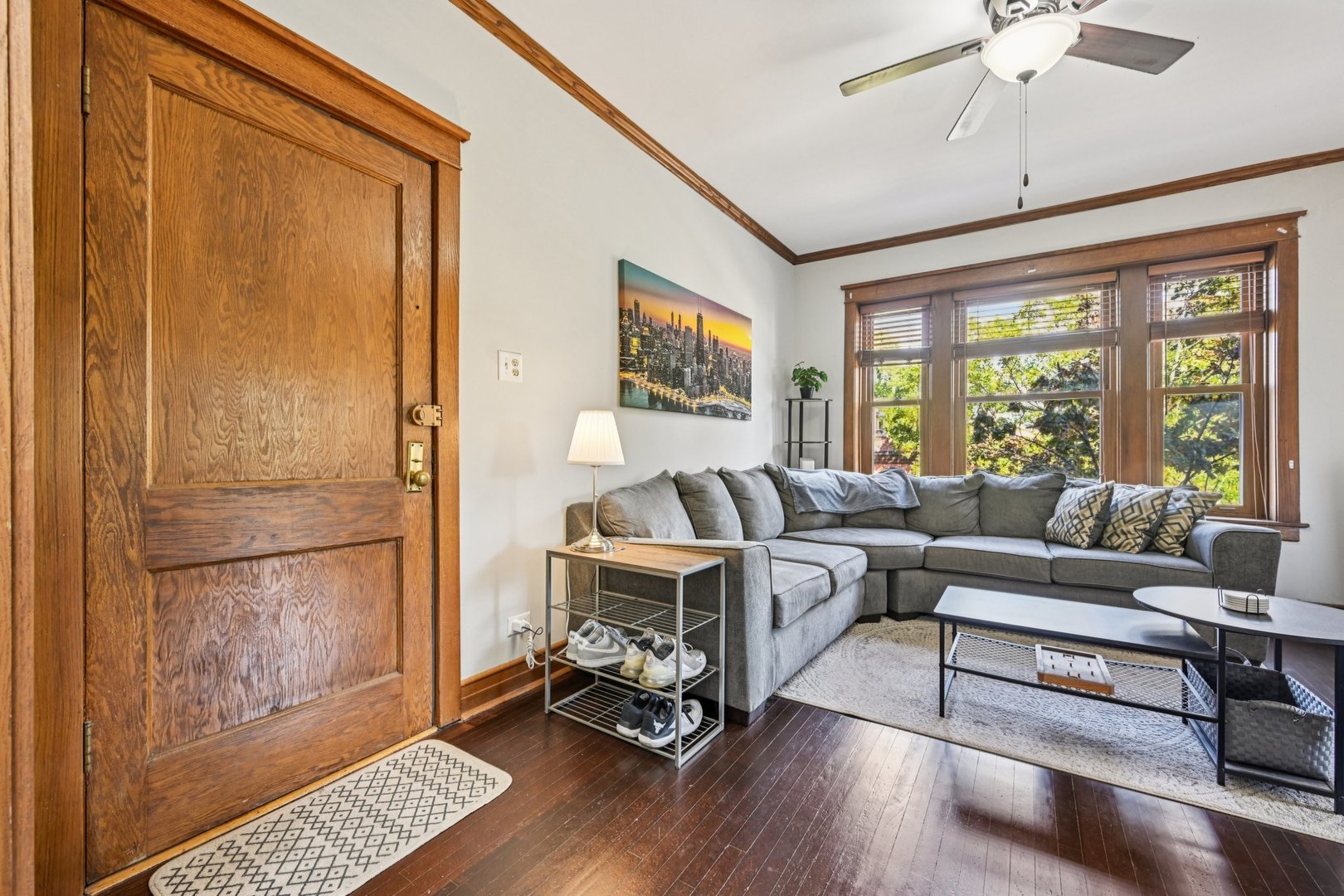 1101 W Wrightwood Avenue 3