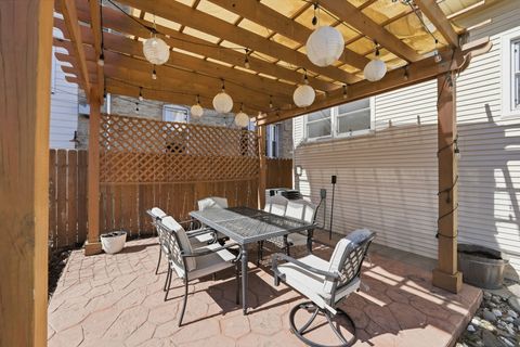 Tiny photo for 5021 W BERENICE Avenue, Chicago, IL 60641 (MLS # 12596213)