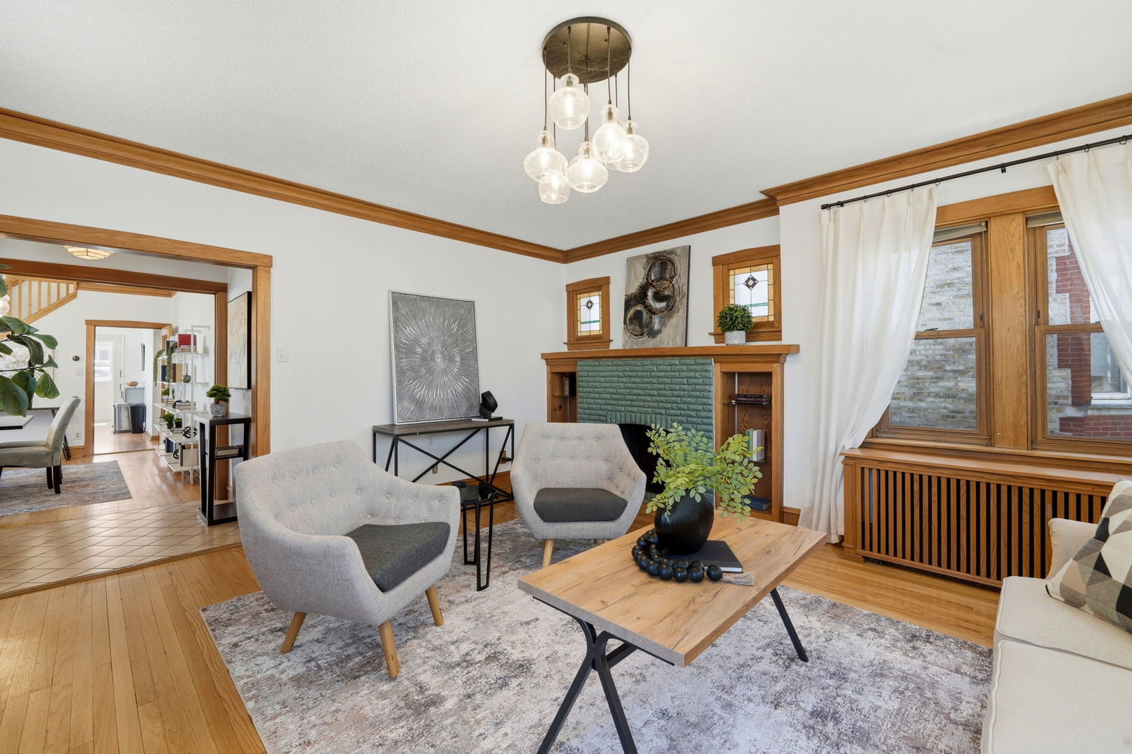 5021 W BERENICE Avenue