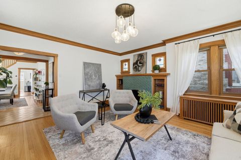 Tiny photo for 5021 W BERENICE Avenue, Chicago, IL 60641 (MLS # 12596213)