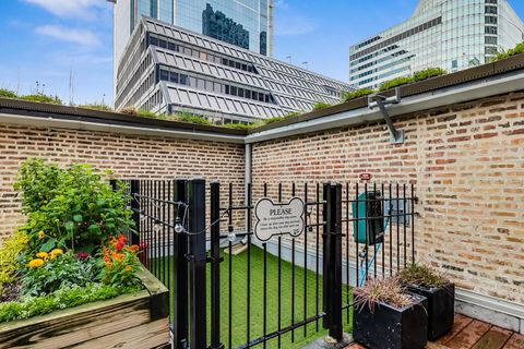 Tiny photo for 8 W MONROE Street #1403, Chicago, IL 60603 (MLS # 12619278)